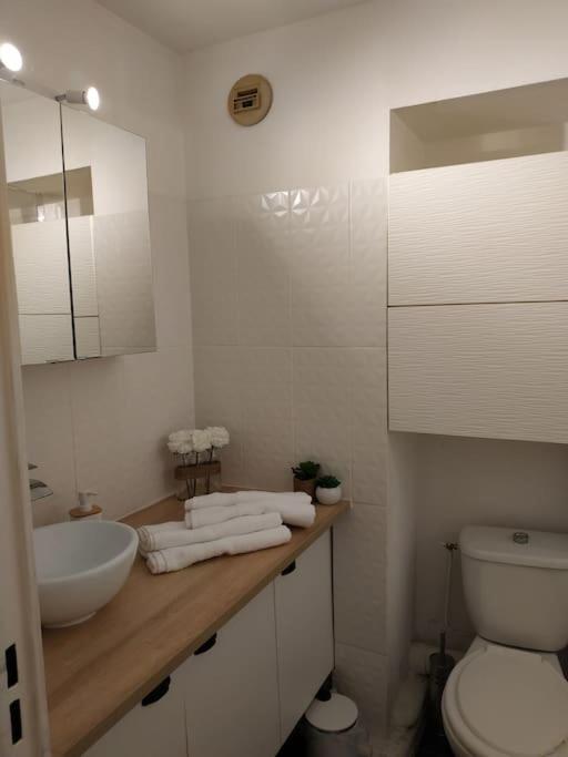 Studio Climatise, 50 M De La Prom, Wifi Nice Exteriör bild